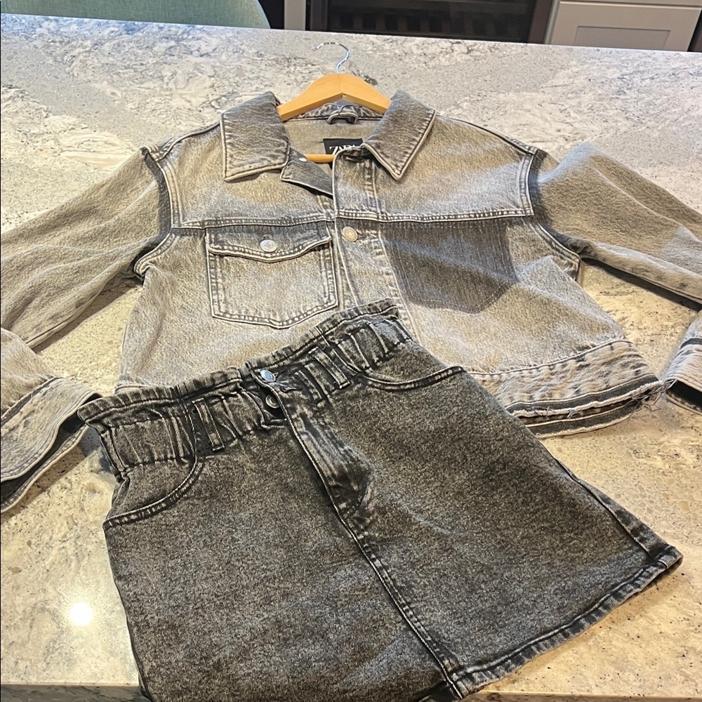 Zara Two-Tone Denim Jacket and Skirt Set - Picture 10 of 10